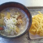 星川製麺 彩 - もつ煮うどん&かき揚げ