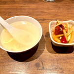 四川料理 龍の子 - スープ、ザーサイ付き