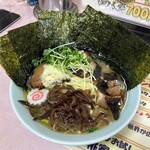 Ganso Momoya - ラーメン600円麺硬め。海苔増し100円。