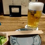 Yakitorinoippei - 生ビール(中ジョッキ)540円とお通し