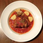 カメレオン - 肉料理 1000円 のスペアリブのバスク風トマト煮込み