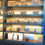 ル・ショコラ・アラン・デュカス - 工房内