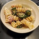 やきとん きむら - コンビーフマカロニ