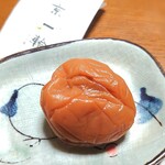 Ousuno Sato - 京一輪は甘めで柔らか。塩分控えめなのでご飯のお供よりそのまま食べる向き