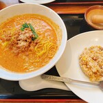 Taizan - 担々麺セット（半チャーハン）