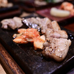 KOREAN 水剌間 - 炭火薩摩黒豚サムギョプサル膳@税込2,000円