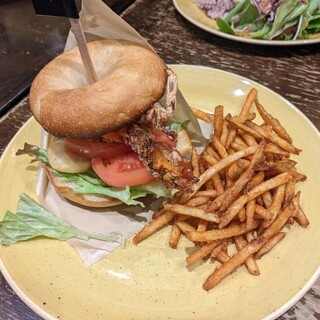 ザ・ミート&ラボラトリー_1