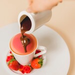 TEA AND BAR - Strawberry Afternoon Tea　期間：2022年1月8日(土)～5月8日(日)