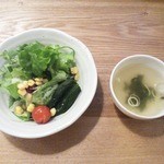 Don Kouan - セットのサラダとスープ
