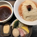 鴨出汁中華蕎麦 麺屋yoshiki - 鴨出汁手揉み醤油つけ蕎麦