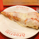 PIZZERIA SPONTINI - ハーフサイズです。