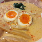 支那そばでんでん - 豆乳みそらーめんUP画