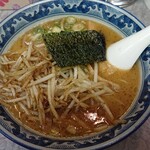 ニュートン（新豚） - もやしラーメン