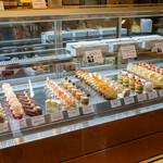 スイーツガーデン ユウジアジキ - 