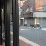 Ajikane Shokudou - 201301　味かね　ガラス張りなので、良く外が見えます（・・・中もね(笑)