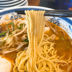 ラーメン･餃子 ハナウタ - 【2021年12月】薬膳香辛 味噌中辛＠780円、麺アップ。