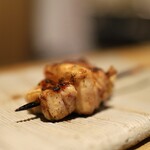 鳥しき - かしわ/ボリュームもジューシーさも味も抜群！