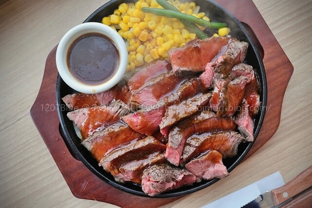 グリルタクミ - 五所川原（売店）の写真