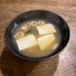 Manekizushi - 味噌汁