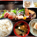 海鮮和食処くろさか - 