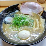 麺処 かつお商店 - 味玉濃魚介ﾗｰﾒﾝ900円