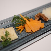 本日のチーズ3種