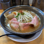 Chuuka Soba Oshitani - 【冬季限定】特製 みそらーめん 1100円（2022年1月）