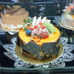 ノリエット - オレンジのケーキ、今度買いたいな～