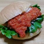 モンペリエ - 料理写真:うま辛チキンバーガー