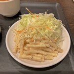 やっぱりステーキ  - サラダ