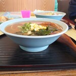 Sapporo Ramen - 横から