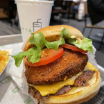 SHAKE SHACK - 