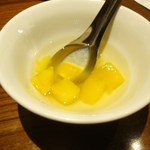 ティーヌン - さつま芋のシロップ煮