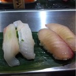 魚がし日本一 立喰寿司 - ヒラメとカンパチ