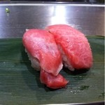 魚がし日本一 立喰寿司 - 大トロ