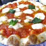 ビトロー - ピッツァ マルゲリータ