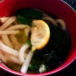 カフェ さくら坂 - ミニ柚子うどん