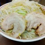 ラーメン二郎 - ブタ