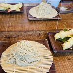 そば草香 - 2人分の蕎麦＆天麩羅盛り合わせ
