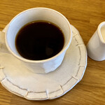 bistro yagishowten - コーヒーは200円に値上がり。とはいえお得感あり