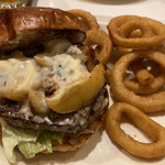 THE GREAT BURGER - ベイクトアップルゴルゴンゾーラバーガー