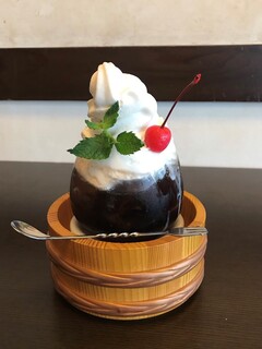 くいもん家 ふるさと - もこもこソフトクリームソーダー　コーラー