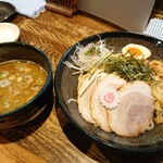 中華そば 麦家 - 麦家つけ麺の並盛り1260円