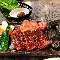 川崎名物 炭火焼肉 食道園 - 