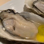 Oyster Bar ジャックポット - 蒸し牡蠣