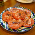 ドン・キホーテ - トマトとアンチョビのサラダ
