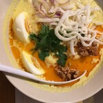 バーンクンメー - ココナッツラーメン