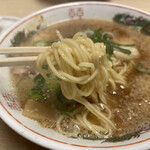 なるかみ - Aセット 950円  (ラーメン+餃子)