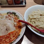 鶏と魚だしのつけめん哲 溝の口店 - 