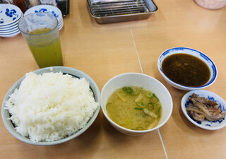 Tempuraebisushokudou - とり親子天定食のご飯と味噌汁